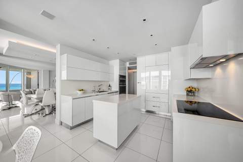 1440 S Ocean Boulevard #14A, Lauderdale-By-The-Sea FL - photo 15 of 54