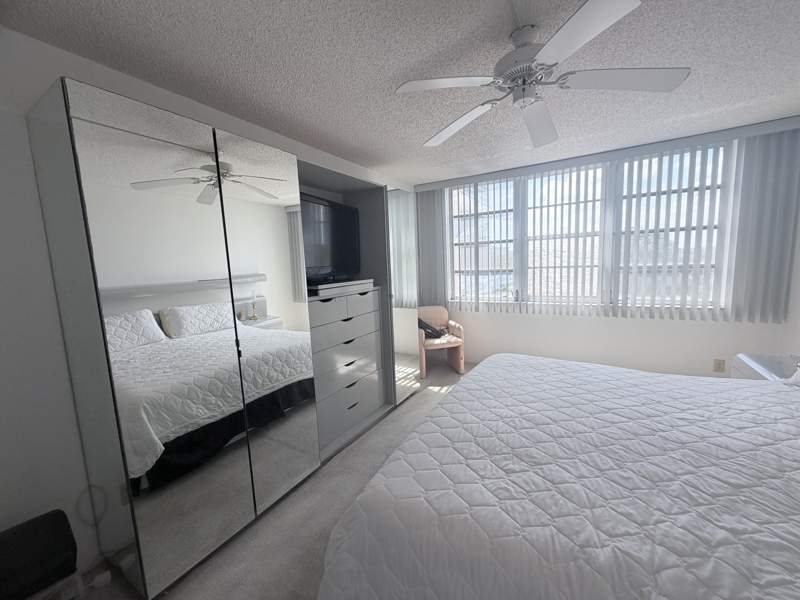 3 bedroom Condominium at 3510 Oaks Way #502, No 112 Palm-Aire Country Club, Pompano Beach — photo 3