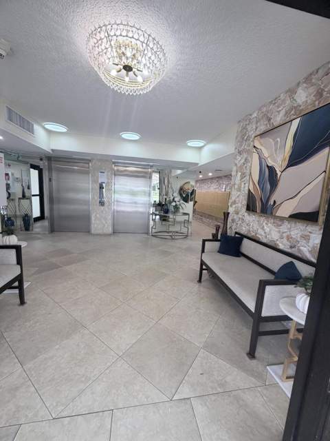 3510 Oaks Way #502, Pompano Beach FL - photo 7 of 10