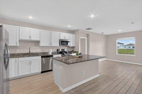 5127 Montecristo Terrace, Fort Pierce FL - photo 11 of 58