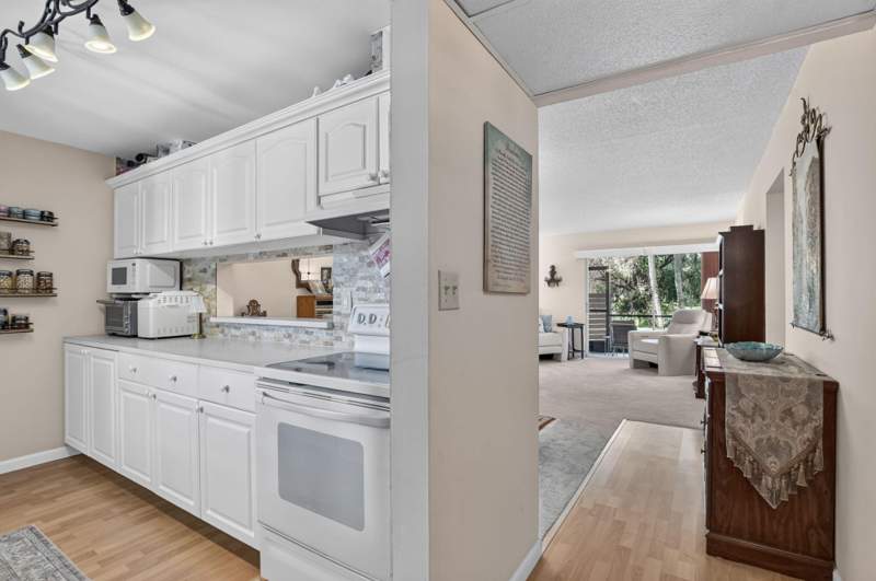2 bedroom Condominium at 872 SW 9th Street Circle #101, Boca Terrace Cond Phase I & II, Boca Raton — photo 5
