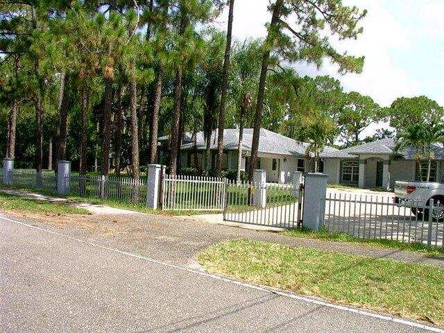 6 bedroom Single Family Residence at 16081 Key Lime Boulevard, The Acreage, The Acreage — photo 1