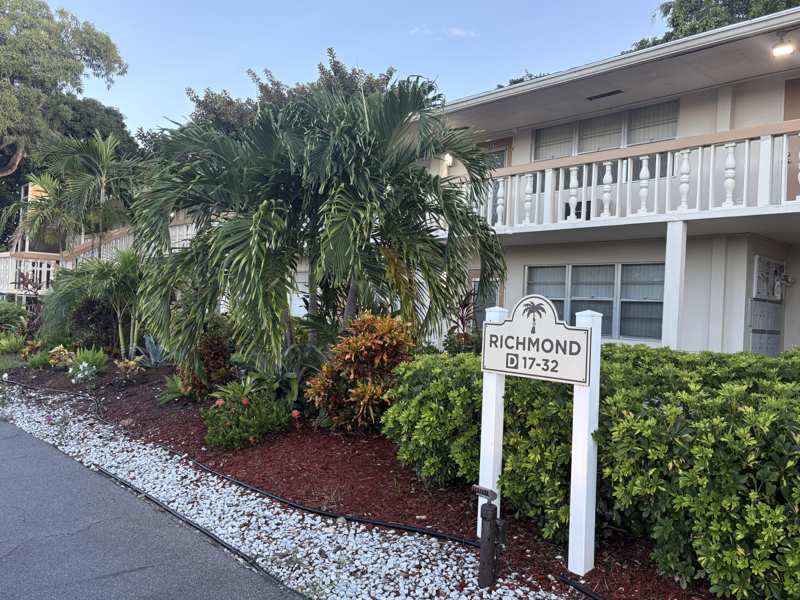 1 bedroom Condominium at 29 Richmond D Crescent, Richmond D Condo, Deerfield Beach — photo 1