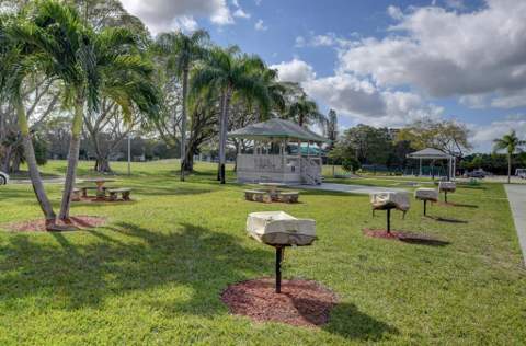 29 Richmond D Crescent, Deerfield Beach FL - photo 17 of 26