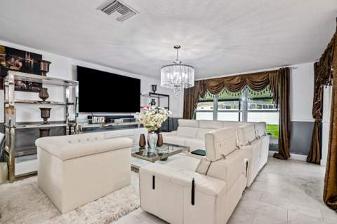 1381 SW Paar Drive, Port St. Lucie FL - photo 10 of 43
