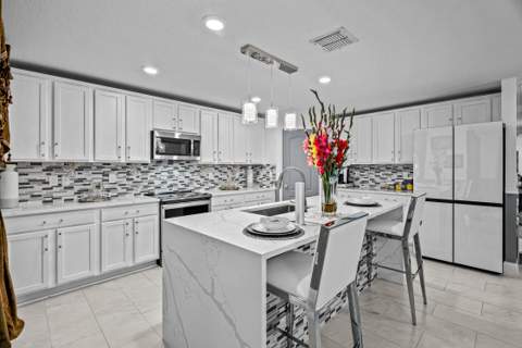 1381 SW Paar Drive, Port St. Lucie FL - photo 14 of 43