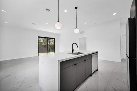 2791 NW 11th Court, Fort Lauderdale FL - photo 18 of 67
