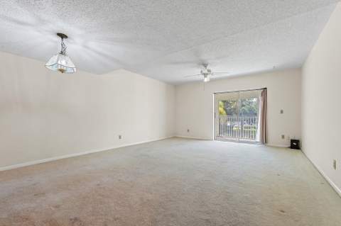 18081 SE Country Club Drive #19-188, Jupiter FL - photo 15 of 37