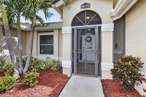 12682 White Coral Drive, Wellington FL - photo 7 of 47
