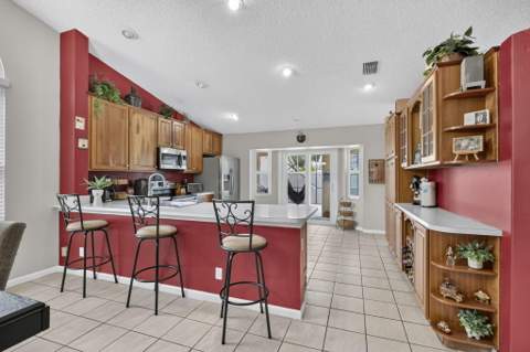 12682 White Coral Drive, Wellington FL - photo 17 of 47