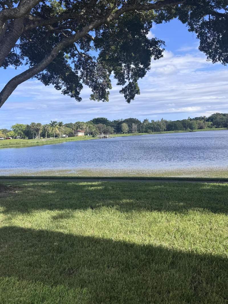 2 bedroom Condominium at 2836 Carambola Circle #19107, Applewood Village II, Coconut Creek — photo 2