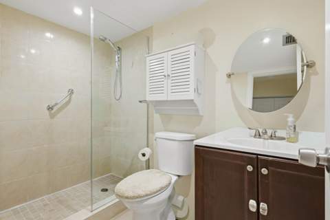 7400 NW 17th Street #202, Plantation FL - photo 8 of 29