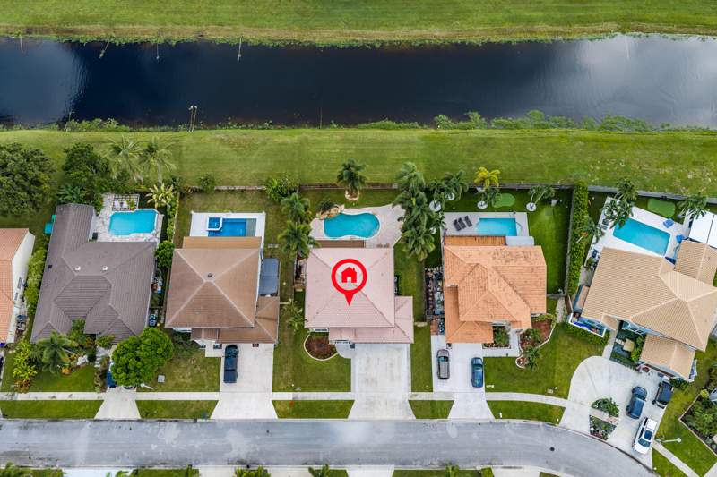 4 bedroom Single Family Residence at 5581 Descartes Circle, Le Palais, Boynton Beach — photo 4