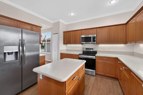 5581 Descartes Circle, Boynton Beach FL - photo 11 of 47