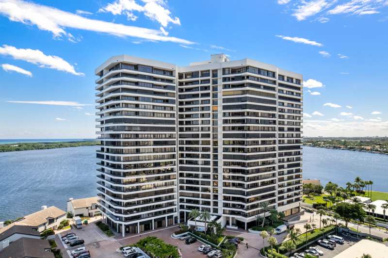 2 bedroom Condominium at 100 Lakeshore Drive #454, Old Port Cove Lake Point Tower Condo, North Palm Beach — photo 1