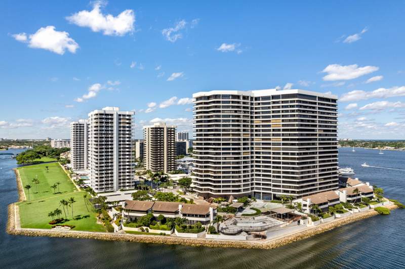 2 bedroom Condominium at 100 Lakeshore Drive #454, Old Port Cove Lake Point Tower Condo, North Palm Beach — photo 2