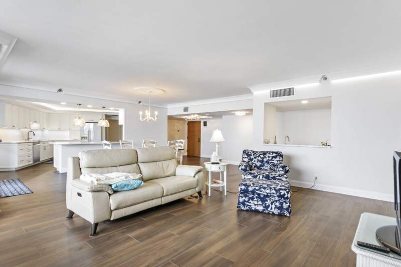2 bedroom Condominium at 100 Lakeshore Drive #454, Old Port Cove Lake Point Tower Condo, North Palm Beach — photo 4