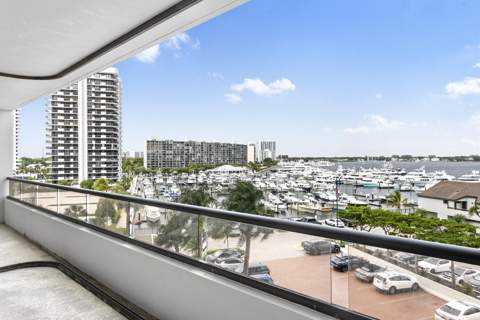 100 Lakeshore Drive #454, North Palm Beach FL - photo 13 of 45