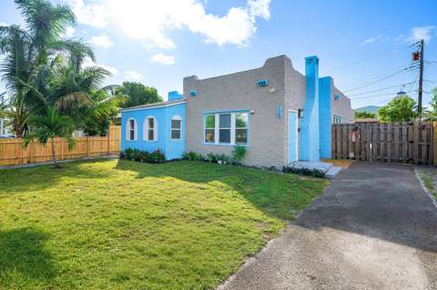 120 NW 4Th Avenue, home for sale in Boynton Beach 33435