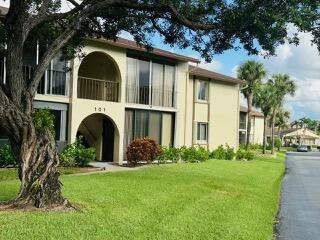 2 bedroom Condominium at 101 Lake Pine Circle #D-2, Pine Ridge South I Condo, Greenacres — photo 3