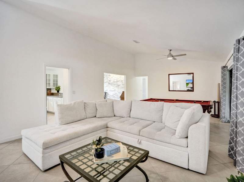 3 bedroom Single Family Residence at 5713 Adair Way, Lakes of Lantana Phase 1A, Lake Worth — photo 5