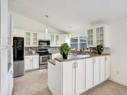 5713 Adair Way, Lake Worth FL - photo 11 of 50