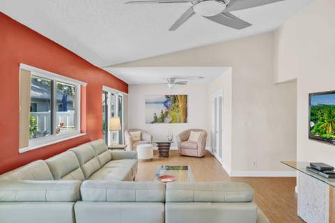 8918 Windtree Street, Boca Raton FL - photo 9 of 53