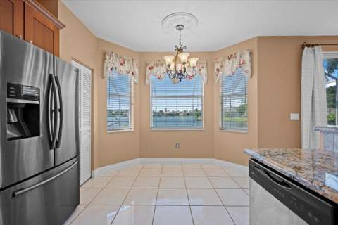 7639 Northtree Club Drive, Greenacres FL - photo 10 of 38