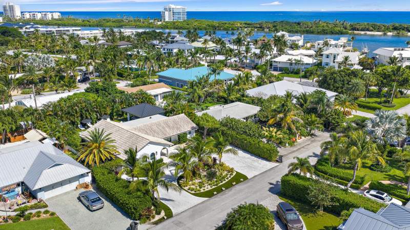 4 bedroom Single Family Residence at 3335 Cove Road, Waterway Village, Jupiter — photo 4