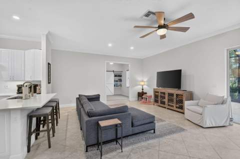 6548 Rock Creek Drive, Lake Worth FL - photo 12 of 25