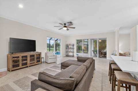 6548 Rock Creek Drive, Lake Worth FL - photo 14 of 25