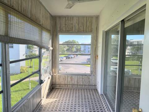 2309 Park Lane #210, Hollywood FL - photo 11 of 17