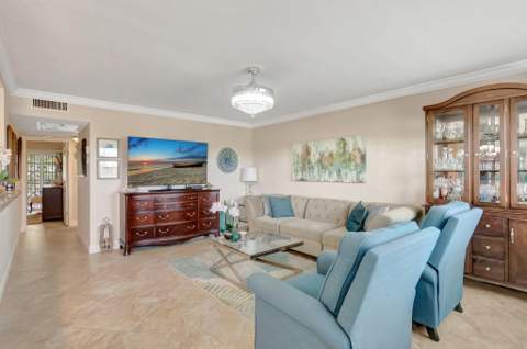 453 Richmond F, Deerfield Beach FL - photo 10 of 53