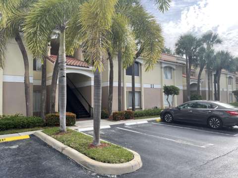 815 W Boynton Beach Boulevard #11-203, home for sale in Boynton Beach 33426