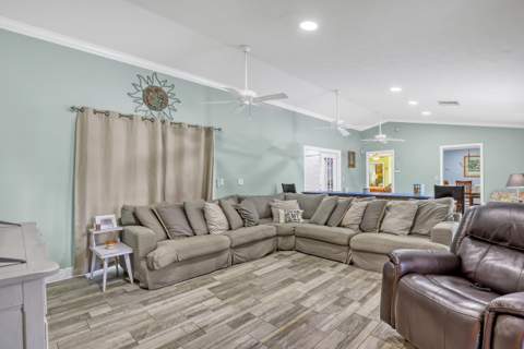 799 Huff Road, Haverhill FL - photo 12 of 59