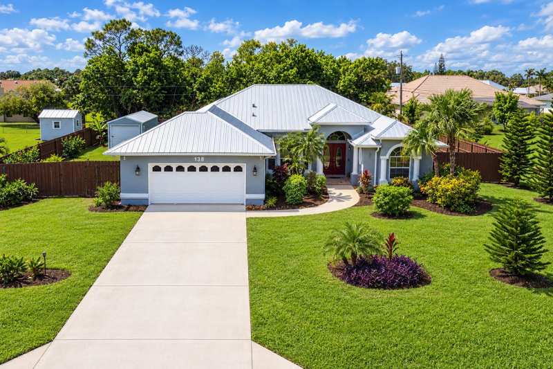 4 bedroom Single Family Residence at 138 SW East Danville Circle, Port St Lucie Section 37, Port St. Lucie — photo 1