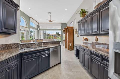 7038 Fairway Lakes Drive, Boynton Beach FL - photo 21 of 85