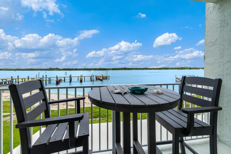 2 bedroom Condominium at 1300 Seaway Drive #4, La Entrada Del Mar Condominium, Fort Pierce — photo 2