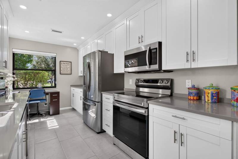 2 bedroom Single Family Residence at 4322 Acacia Circle, Tartan Coconut Creek Phase I, Coconut Creek — photo 4