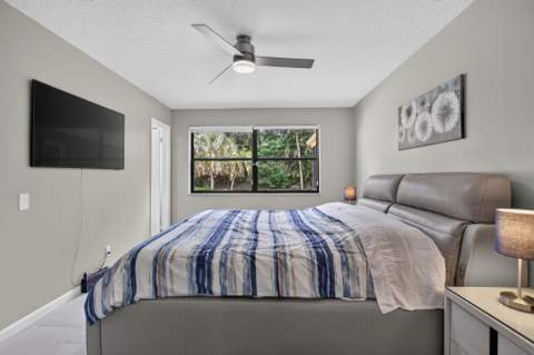 4322 Acacia Circle, Coconut Creek FL - photo 19 of 54