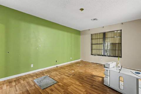 8800 Placid Terrace, Lake Worth FL - photo 15 of 38