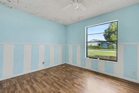 8800 Placid Terrace, Lake Worth FL - photo 18 of 38