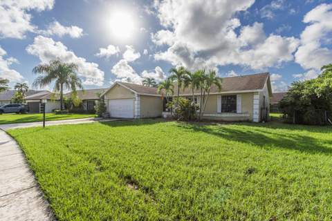 8800 Placid Terrace, Lake Worth FL - photo 23 of 38