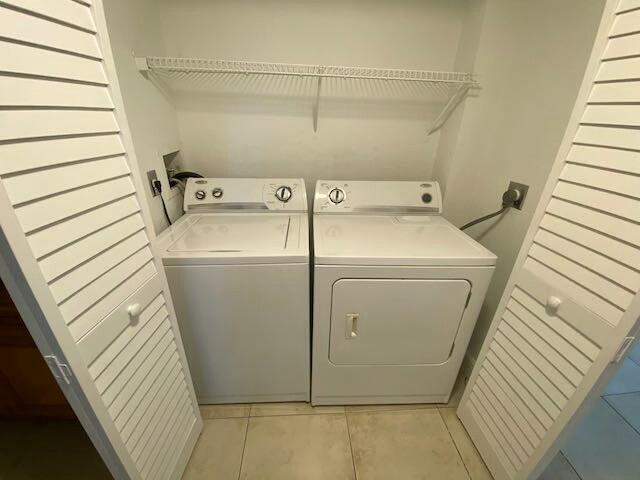 3 bedroom Condominium at 1601 Windorah Way #G, Palm Beach Place Condo, West Palm Beach — photo 3