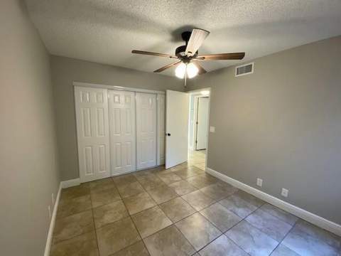 1601 Windorah Way #G, West Palm Beach FL - photo 9 of 10