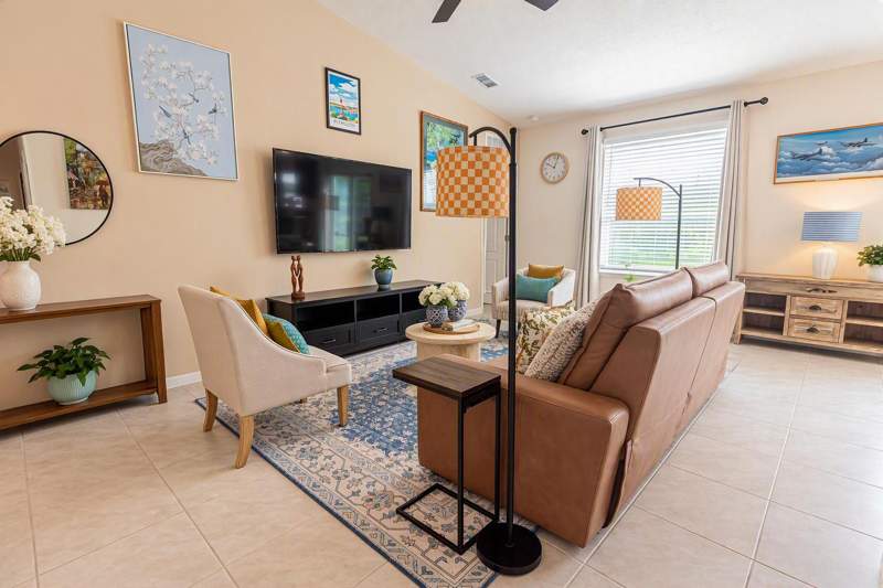 3 bedroom Single Family Residence at 1711 SW Angelo Street, Port St Lucie Section 8, Port St. Lucie — photo 3
