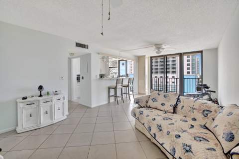 322 Buchanan Street #1411, Hollywood FL - photo 12 of 39