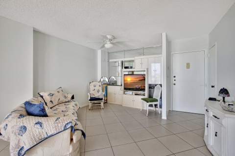 322 Buchanan Street #1411, Hollywood FL - photo 13 of 39