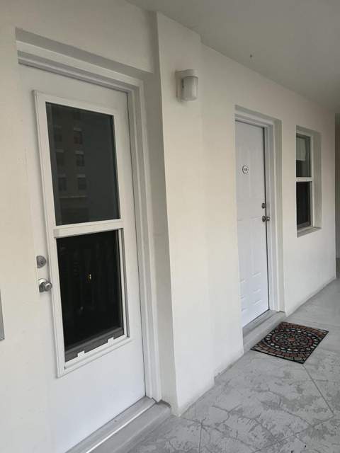 2555 NE 11th Street #508, Fort Lauderdale FL - photo 14 of 15