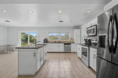 426 SW Seaflower Terrace, Port St. Lucie FL - photo 6 of 15